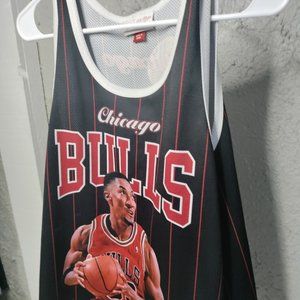 Mitchell & Ness Jersey Men's Size M NBA Finals 1997 Chicago Bulls Scotty Pippen